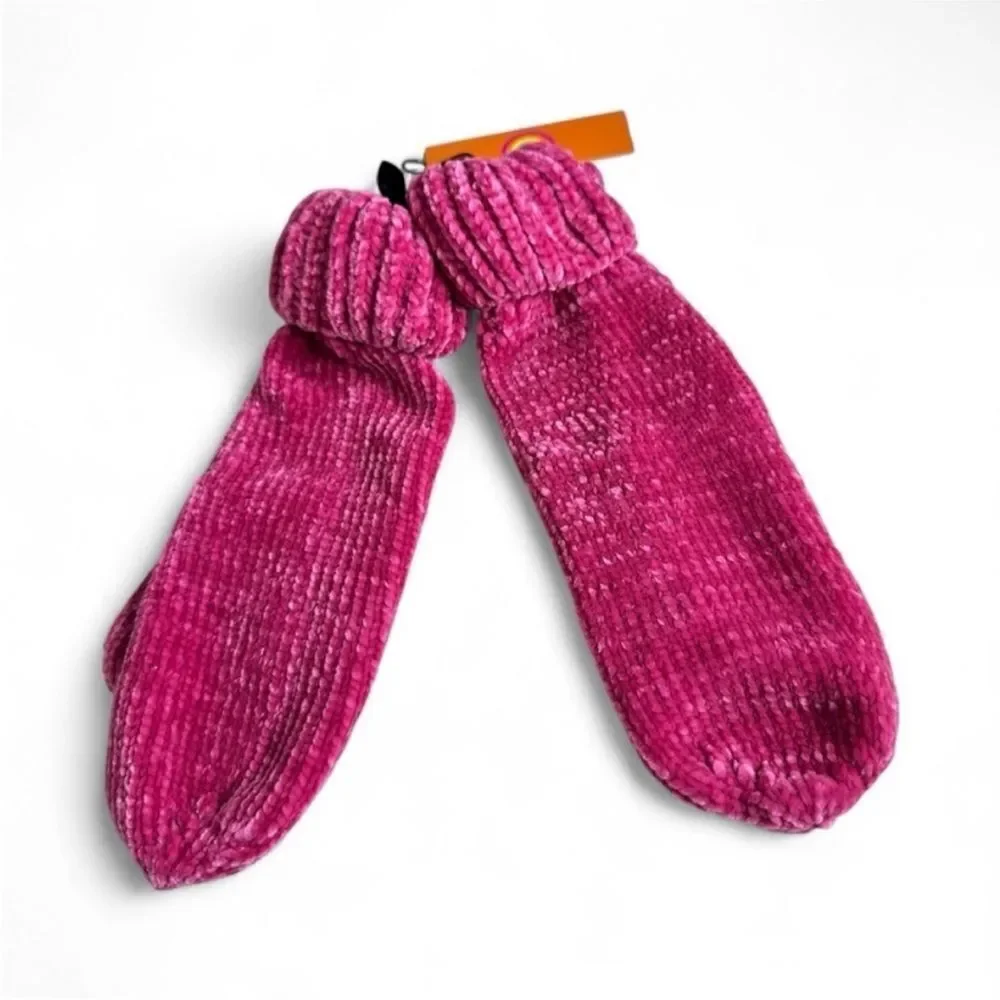 NWT Kurt Geiger Chenille Gloves